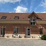 D Hotes La Du 12