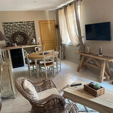 D Hotes La Du 12 Bed & Breakfast Brie (Somme)