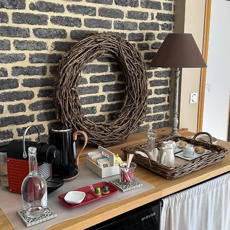 La Suite Du 12 Maison D Hotes Bed & Breakfast Brie (Somme)